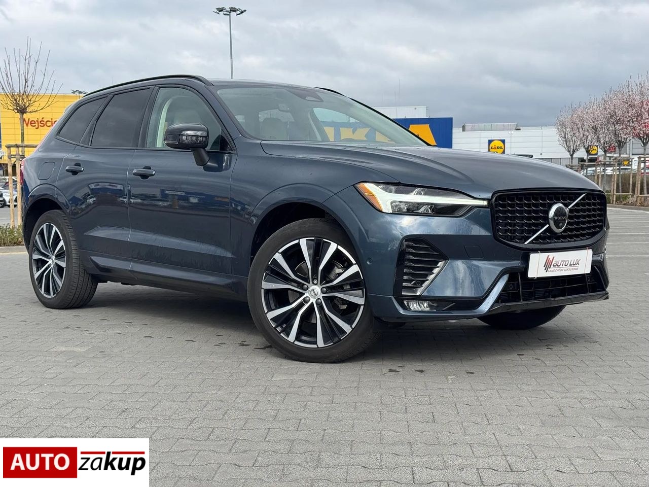 Volvo XC 60 B5 D AWD Plus Dark